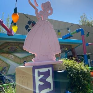 Meet your Posher, Alicia